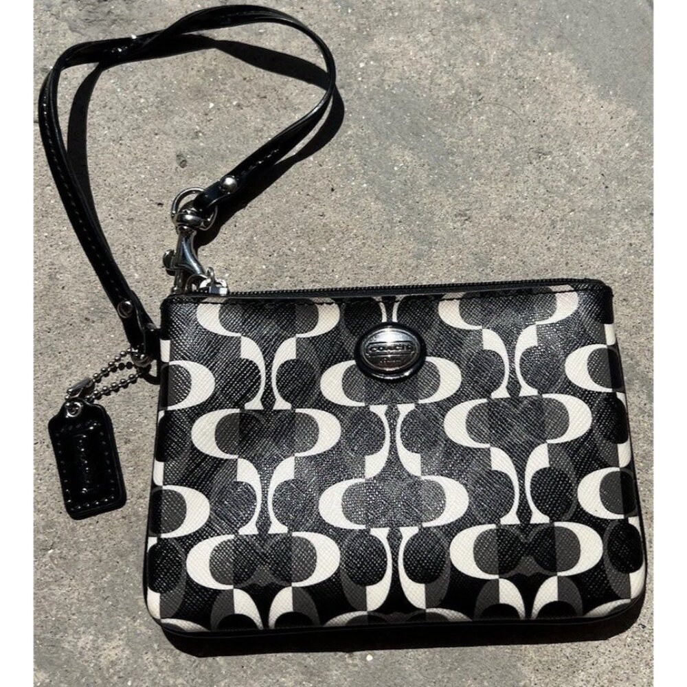 Coach Peyton Dream C East West Swingpack Black & White Logo Bag Purse 6x4.5